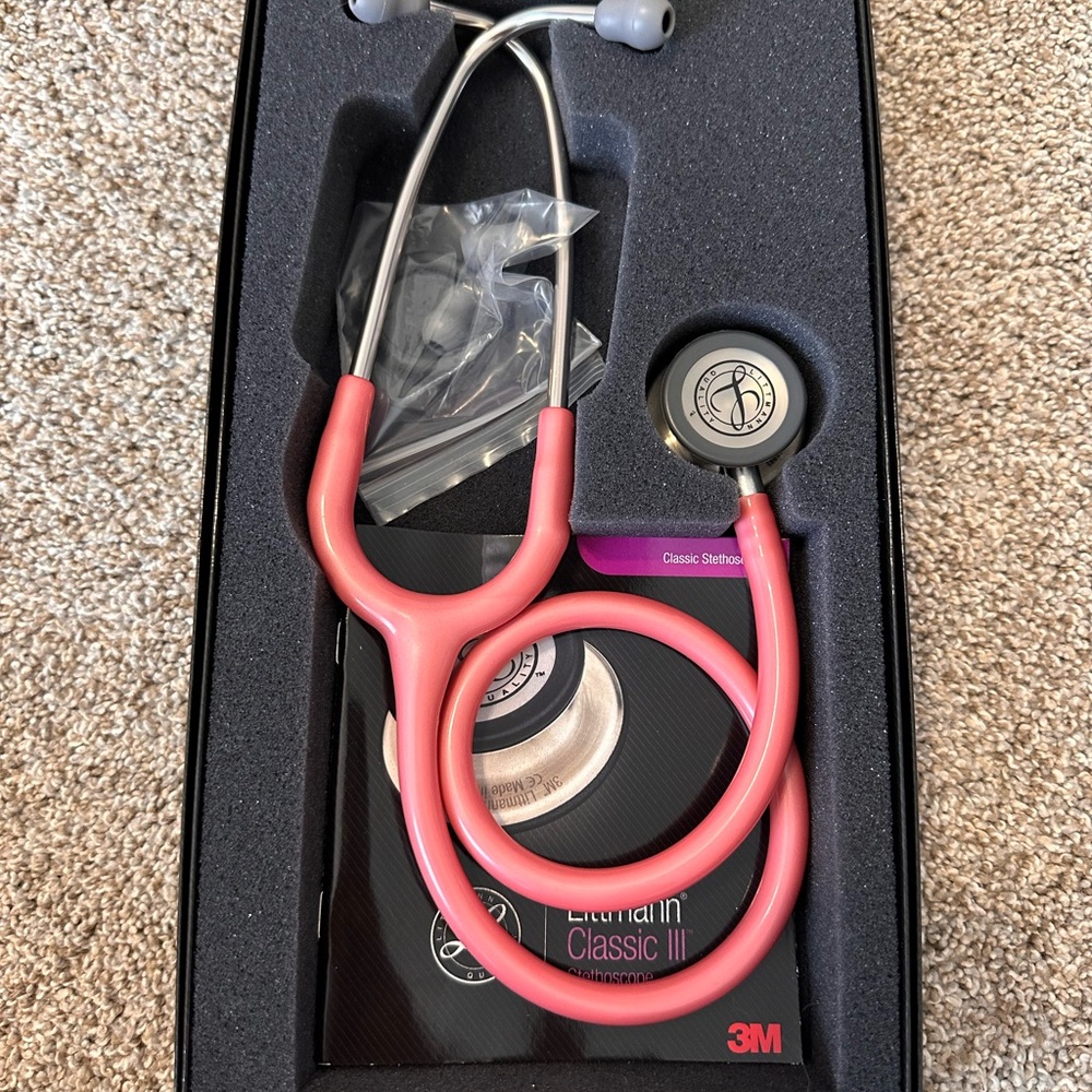 *BRAND NEW* Littmann stethoscope pink
